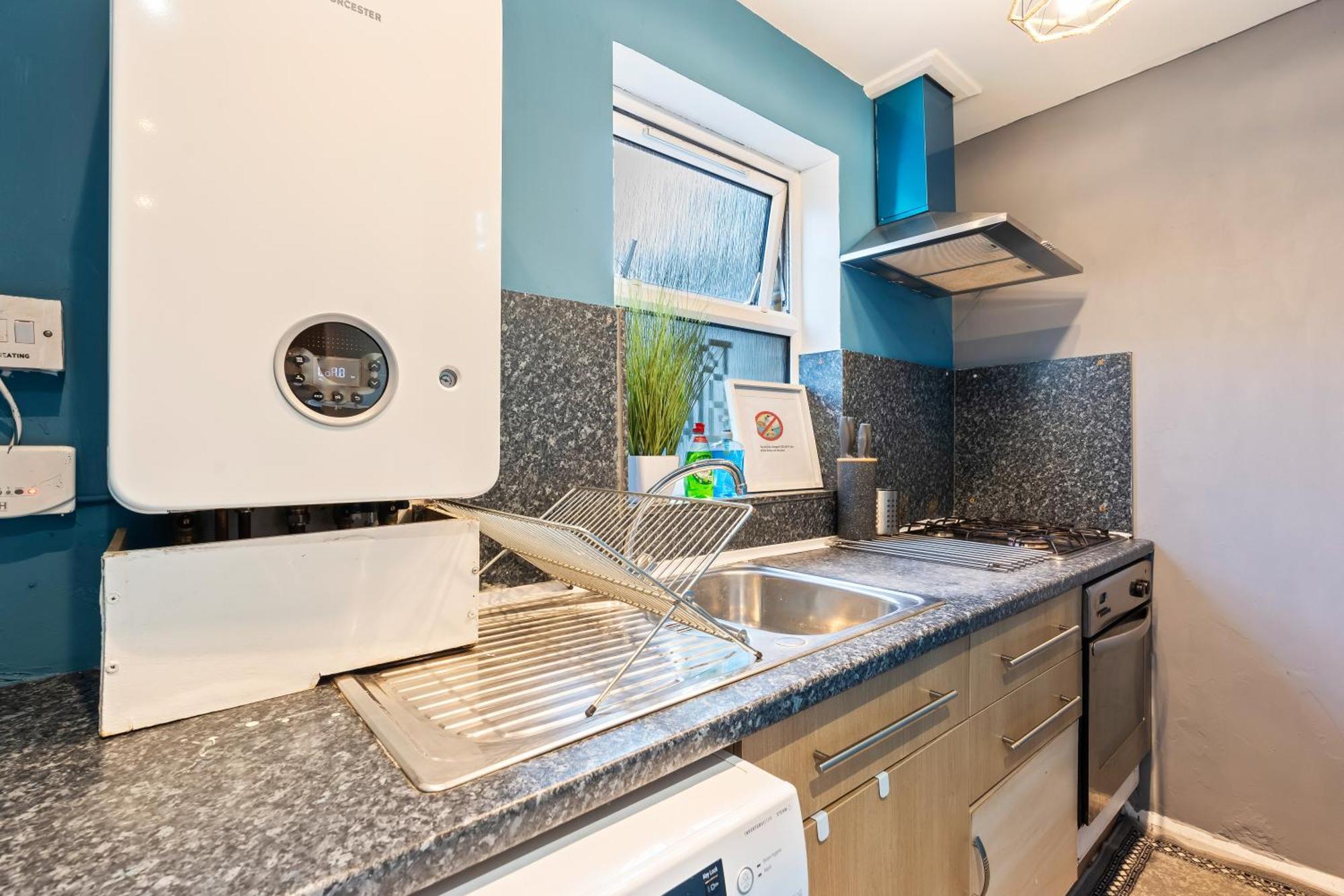 Comfy 4Br House Close To Subway لندن المظهر الخارجي الصورة